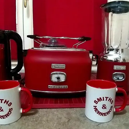 Smiths & Herreros Apartament