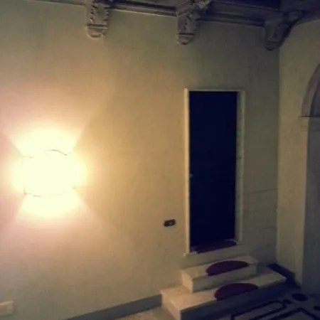 Smiths & Herreros Apartment *