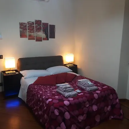 Smiths & Herreros Apartman Genova